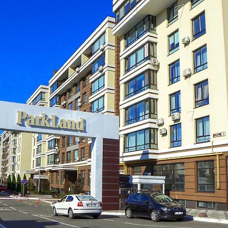 Flatservice Апартаменти В Сучасному Жк Parklend Kiev Luaran gambar